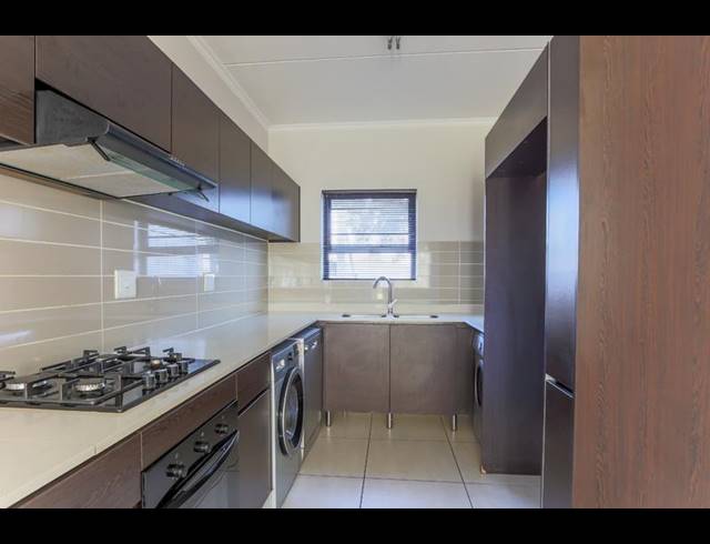 2 BEDROOM PROPERTY TO RENT IN GREENSTONE HILL